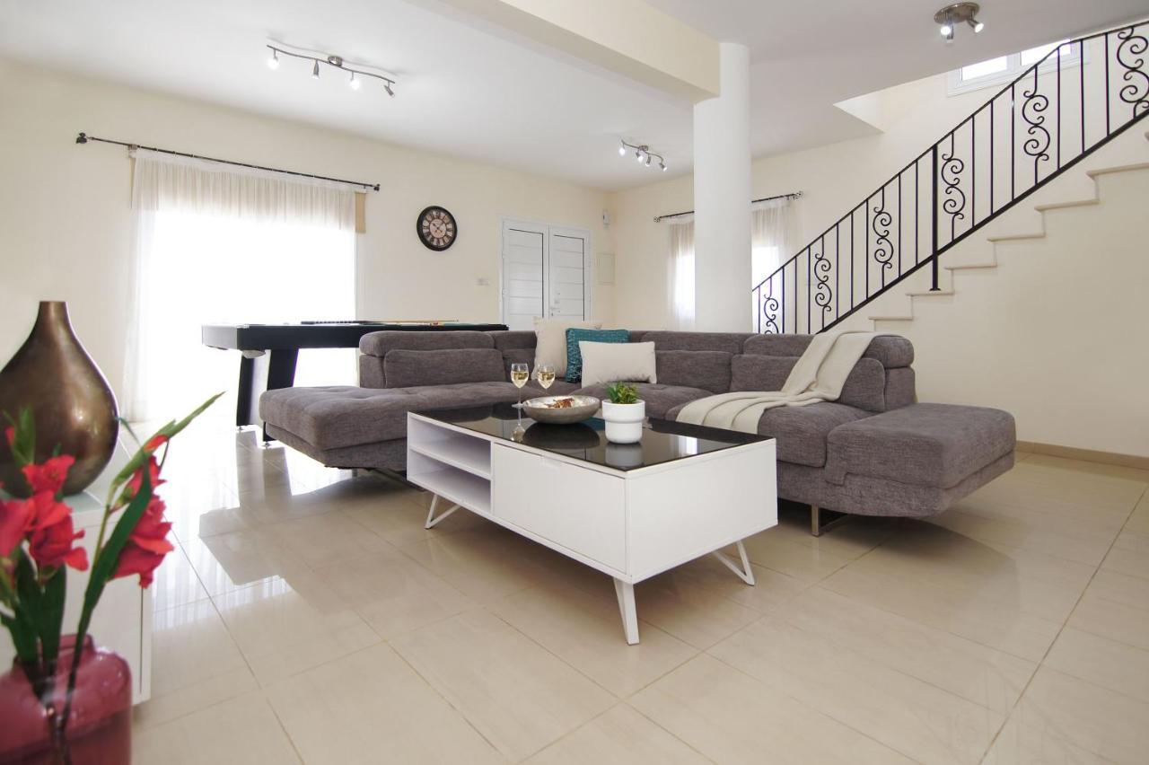 Nissi Adamite Villa Ajía Nápa Kültér fotó